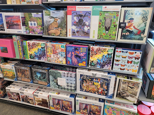 Book Store «Barnes & Noble», reviews and photos, 3195 28th St SE, Grand Rapids, MI 49512, USA