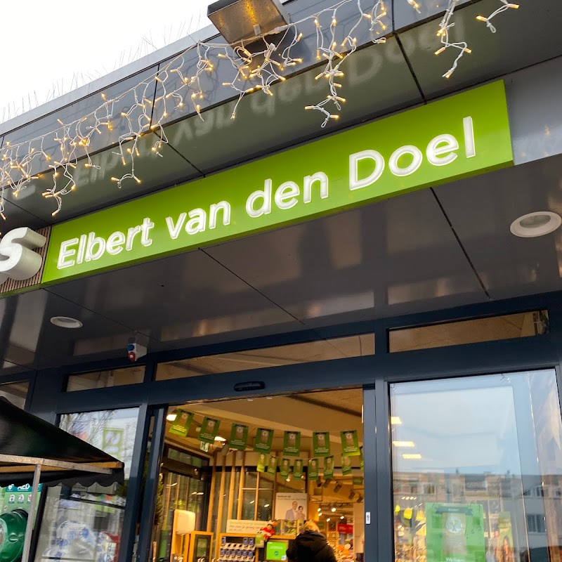 PLUS Elbert van den Doel