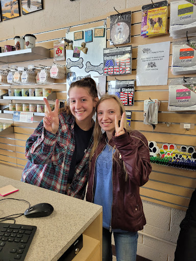 Pet Supply Store «Pet Pantry & Dog Wash», reviews and photos, 5148 Academy Blvd N, Colorado Springs, CO 80918, USA