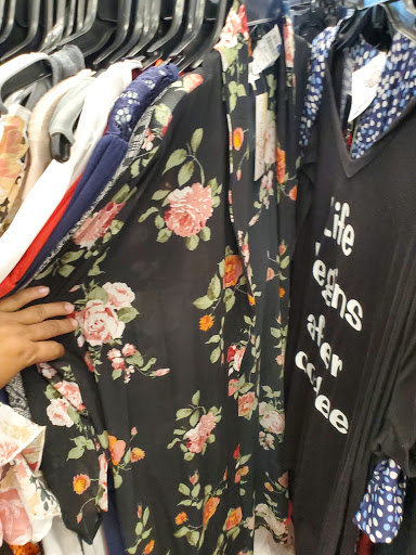 Clothing Store «Ross Dress for Less», reviews and photos, 500 N Jackson Rd Ste G, Pharr, TX 78577, USA