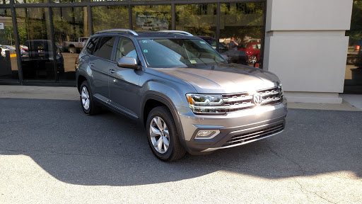 Volkswagen Dealer «Fairfax Volkswagen», reviews and photos, 11050 Fairfax Blvd, Fairfax, VA 22030, USA