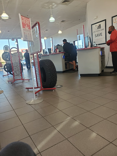 Tire Shop «Discount Tire Store», reviews and photos, 5601 Slide Rd, Lubbock, TX 79414, USA