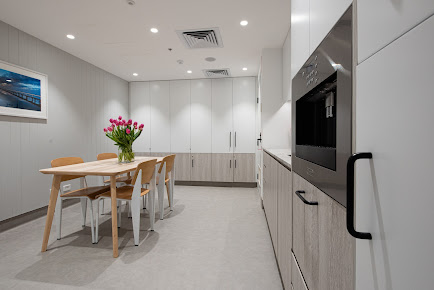 Dr Angelo Tsirbas - Dr Angelo Tsirbas