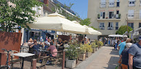 Atmosphère du Restaurant Café Des Halles à Fontainebleau - n°11