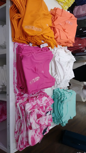 Clothing Store «Gap Outlet», reviews and photos, 12801 W Sunrise Blvd, Sunrise, FL 33323, USA