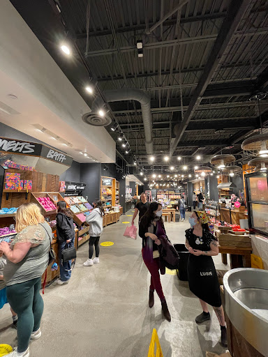 Cosmetics Store «LUSH», reviews and photos, 1961 Chain Bridge Rd, McLean, VA 22102, USA