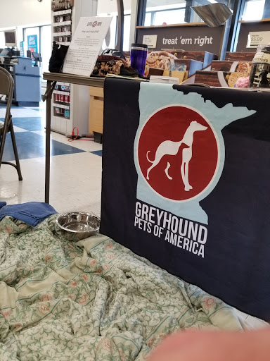 Pet Supply Store «Petco Animal Supplies», reviews and photos, 710 W 66th St, Richfield, MN 55423, USA