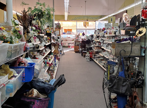 Thrift Store «Auburn Valley Humane Society Thrift Store», reviews and photos, 1123 E Main St, Auburn, WA 98002, USA