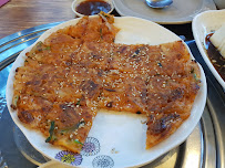 Kimchi-buchimgae du Restaurant de grillades coréennes Gooyi Gooyi à Paris - n°4
