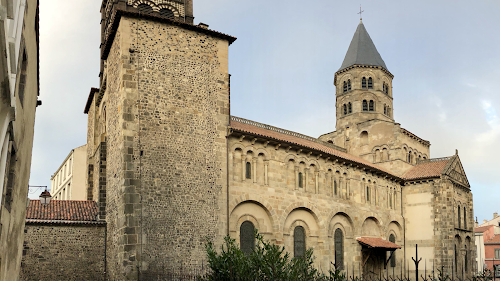 Basilique Notre-Dame du Port à Clermont-Ferrand
