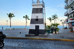 Malecon Lighthouse image