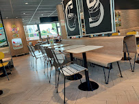 Atmosphère du Restauration rapide McDonald's à Isigny-sur-Mer - n°8