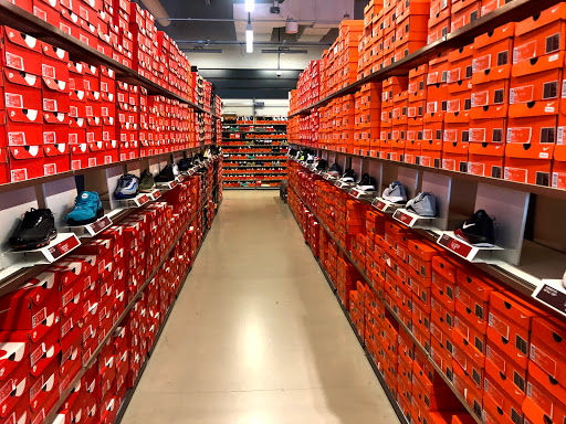 Clothing Store «Nike Factory Store», reviews and photos, 3736 Center Park Dr, West Jordan, UT 84084, USA