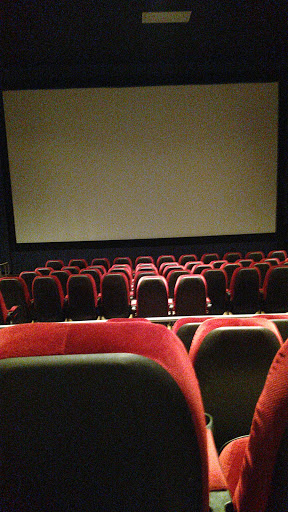 Movie Theater «Regal Cinemas Longview 14», reviews and photos, 3070 N Eastman Rd, Longview, TX 75605, USA