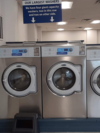 Dry Cleaner «Classic Drycleaners and Laundromats», reviews and photos, 665 Market St, Lemoyne, PA 17043, USA