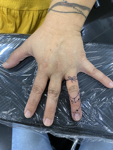 Tattoo Shop «Cat Tattoo», reviews and photos, 4544 Belt Line Rd, Addison, TX 75001, USA