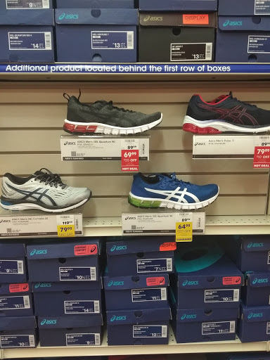 Sporting Goods Store «Academy Sports + Outdoors», reviews and photos, 1150 Genie Ln, Smyrna, TN 37167, USA