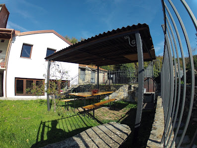 B&B Casa Bea Via Monte Sabotino, 16, 16021 Bargagli GE, Italia