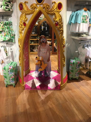 Toy Store «Disney Store», reviews and photos, 1065 Brea Mall, Brea, CA 92821, USA