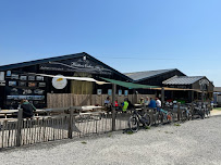 Photos du propriétaire du Bar-restaurant à huîtres La cahute à Saint-Méloir-des-Ondes - n°18