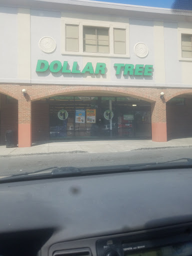 Dollar Store «Dollar Tree», reviews and photos, 17075 Chagrin Blvd, Shaker Heights, OH 44120, USA