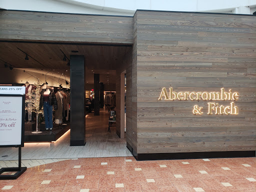 Clothing Store «Abercrombie & Fitch», reviews and photos, 7014 E Camelback Rd Ste 1009, Scottsdale, AZ 85251, USA