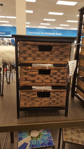 Clothing Store «Ross Dress for Less», reviews and photos, 3024 Wake Forest Rd, Raleigh, NC 27609, USA