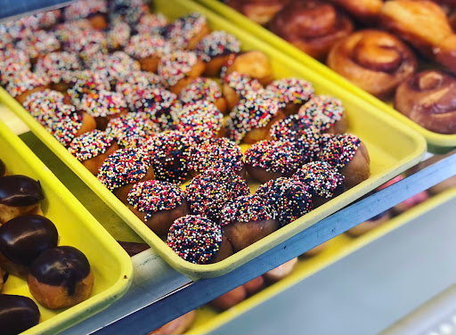 Donut Shop «6th Street Donut», reviews and photos, 1002 W 6th St, Irving, TX 75060, USA