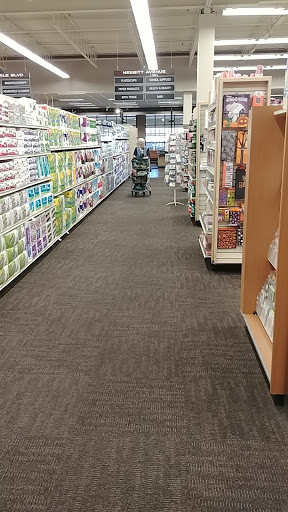 Grocery Store «Lunds & Byerlys Bloomington», reviews and photos, 5159 W 98th St, Bloomington, MN 55437, USA