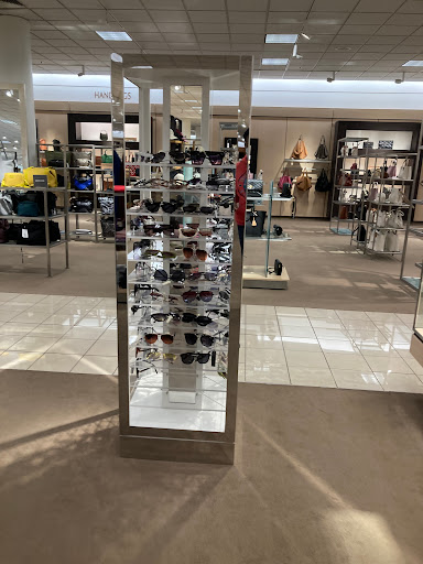 Department Store «Nordstrom Easton Town Center», reviews and photos, 4000 Worth Ave, Columbus, OH 43219, USA