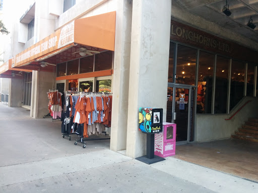 Longhorns Ltd – Official Team Store of the Texas Longhorns, 2109 San Jacinto Blvd, Austin, TX 78712, USA, 