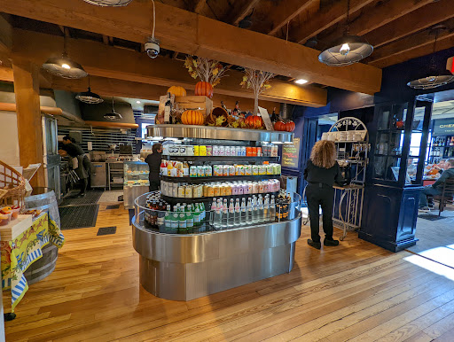 Market «Market Salamander», reviews and photos, 200 W Washington St, Middleburg, VA 20117, USA