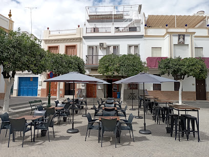 EL CALVARIO, bar terraza - Pl. el Calvario, 13, 41200 Alcalá del Río, Sevilla, Spain