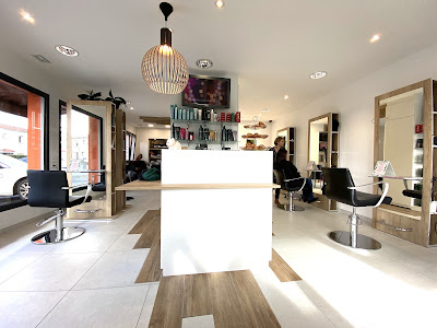 Essenza Coiffure à La Chapelle-Heulin