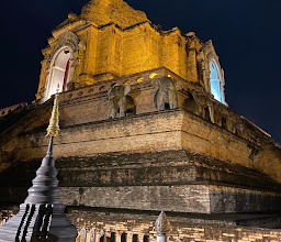 Wat Chedi Luang photo