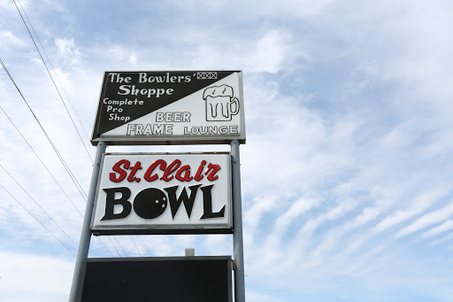 Bowling Alley «St. Clair Bowl», reviews and photos, 5950 Old Collinsville Rd, Fairview Heights, IL 62208, USA