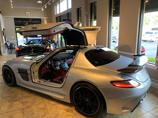 Used Car Dealer «Hillsboro Auto Mart», reviews and photos, 12950 N Florida Ave, Tampa, FL 33612, USA