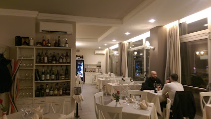 Al Bacio Restaurant & Pizza - Via Borgo Palazzo, 116, 24100 Bergamo BG, Italy
