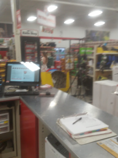 Home Improvement Store «Tractor Supply Co.», reviews and photos, 1733 Lincoln Way E, Chambersburg, PA 17201, USA