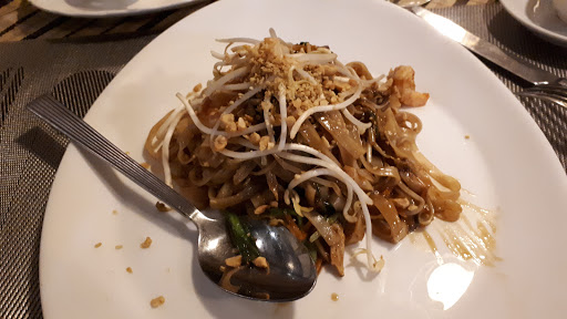 Chekiang Royal Thai