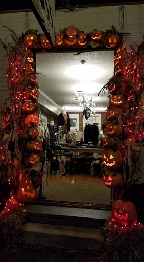 Boutique «MOss Boutique», reviews and photos, 329 S Main St, St Charles, MO 63301, USA