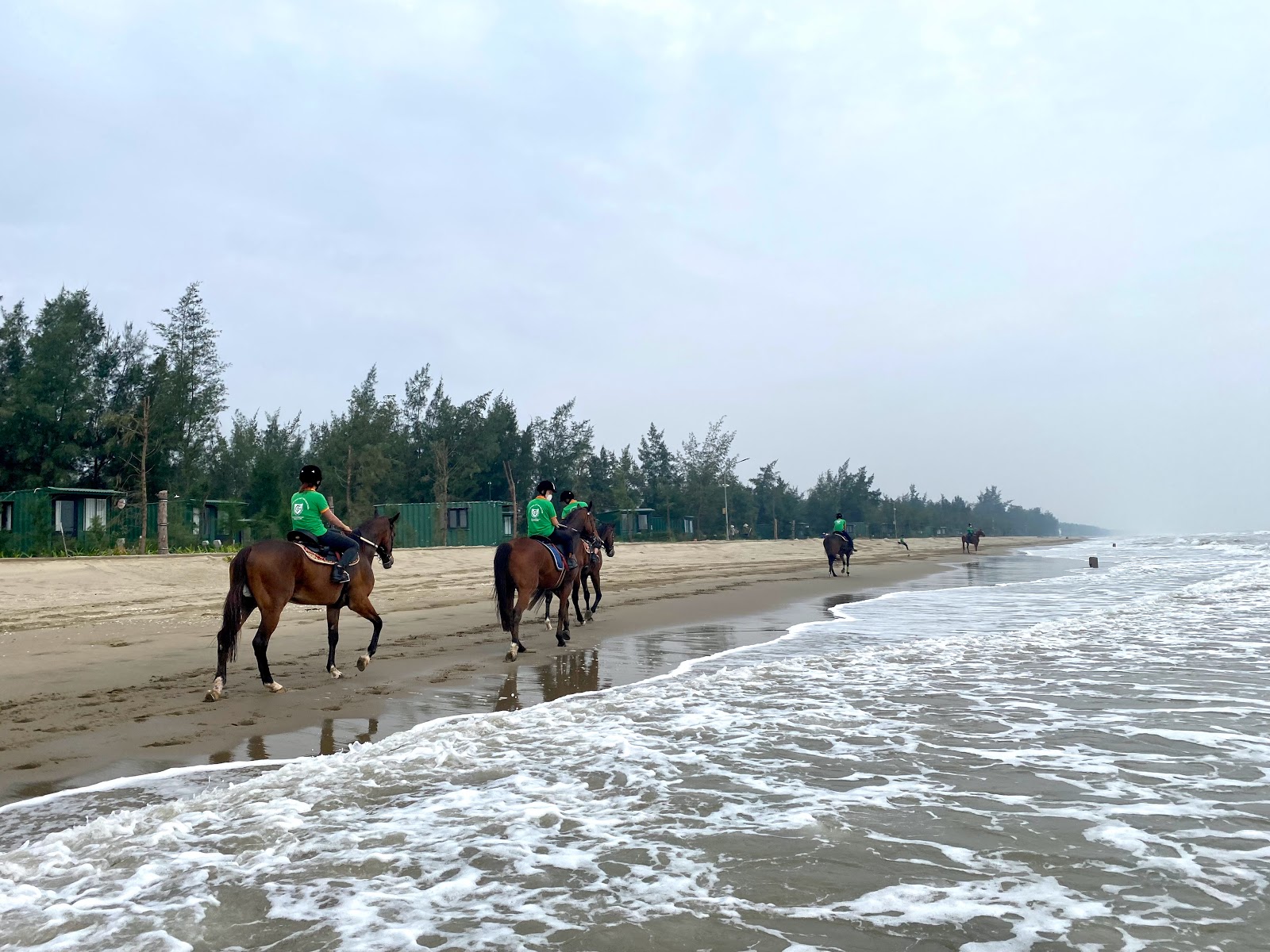 Van Hai Beach的照片 带有宽敞的海岸