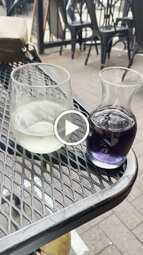 Cafe «Trident Booksellers & Cafe», reviews and photos, 338 Newbury St, Boston, MA 02115, USA