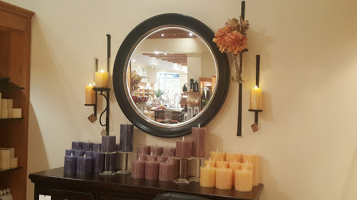 Furniture Store «Pottery Barn», reviews and photos, 10000 Research Blvd B02A, Austin, TX 78759, USA