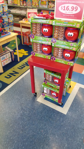 Educational Supply Store «Lakeshore Learning Store», reviews and photos, 18679 Brookhurst St, Fountain Valley, CA 92780, USA