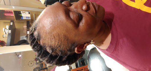 Hair Salon «Twisted Rootz Natural Hair Care Salon», reviews and photos, 2903 Oakland Ave, Greensboro, NC 27403, USA