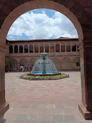 Centro de Convenciones De La Municipalidad De Cuzco