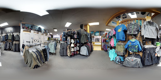 Outdoor Sports Store «U.S. Outdoor», reviews and photos, 219 SW Broadway, Portland, OR 97205, USA