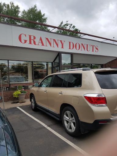 Donut Shop «Granny Donuts», reviews and photos, 1555 S Robert St, St Paul, MN 55118, USA