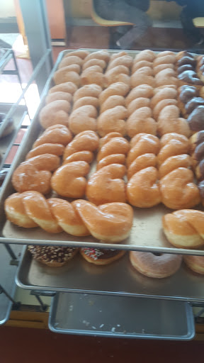 Donut Shop «AMA Donuts», reviews and photos, 1057 E Mission Blvd, Pomona, CA 91766, USA